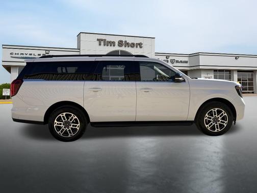 2025 Ford Expedition Max Active 4x4