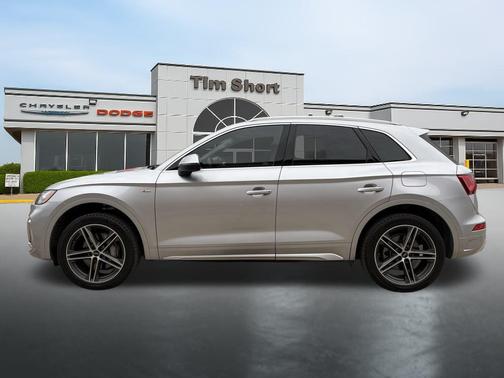 2022 Audi Q5 e 55 S line Premium Plus