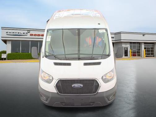 Oxford White 2025 Ford Transit-250 Base
