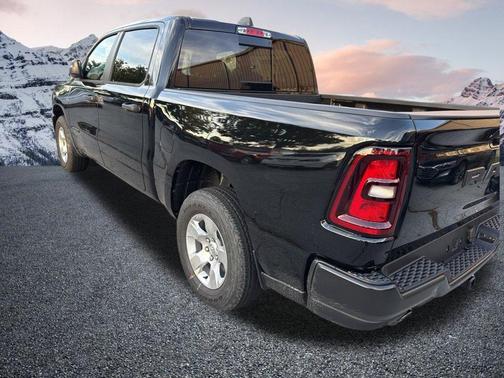 Diamond Black Crystal Pearlcoat 2027 RAM 1500 Tradesman
