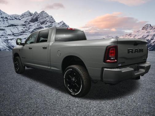 Ceramic Gray Clearcoat 2026 RAM 2500 Big Horn Crew Cab 4x4 6'4' Box