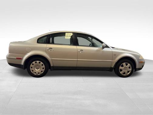 2003 Volkswagen Passat GL