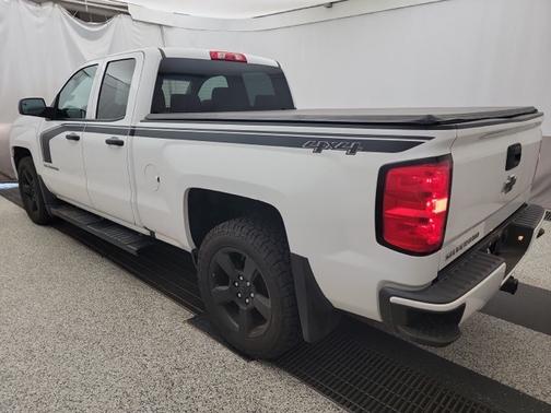 2018 Chevrolet Silverado 1500 Custom