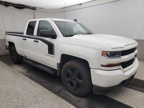 2018 Chevrolet Silverado 1500 Custom
