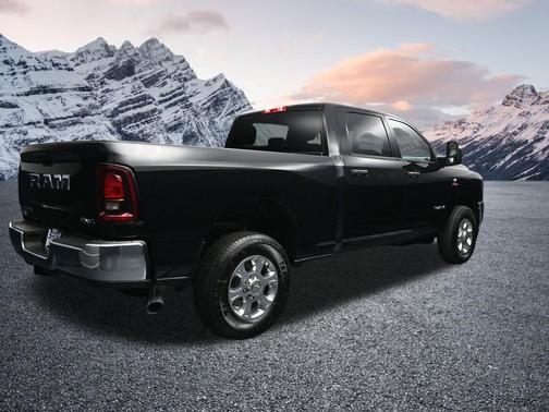 Diamond Black Crystal Pearlcoat 2027 RAM 2500 Big Horn