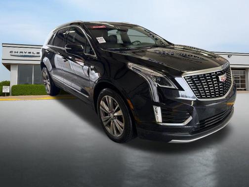 Stellar Black Metallic 2024 Cadillac XT5 Premium Luxury