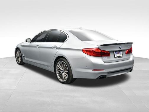 Glacier Silver Metallic 2020 BMW 540 i
