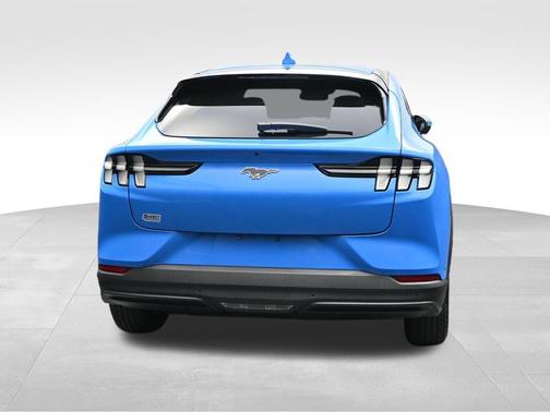 Grabber Blue Metallic 2022 Ford Mustang Mach-E Select