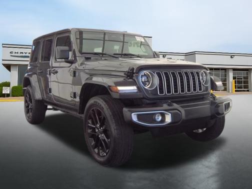 Granite Crystal Metallic Clearcoat 2025 Jeep Wrangler 4xe Sahara