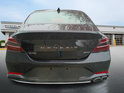 2023 Genesis G70 2.0T AWD