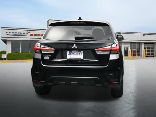 Labrador Black Pearl 2022 Mitsubishi Outlander Sport 2.0 ES