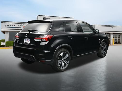 Labrador Black Pearl 2022 Mitsubishi Outlander Sport 2.0 ES