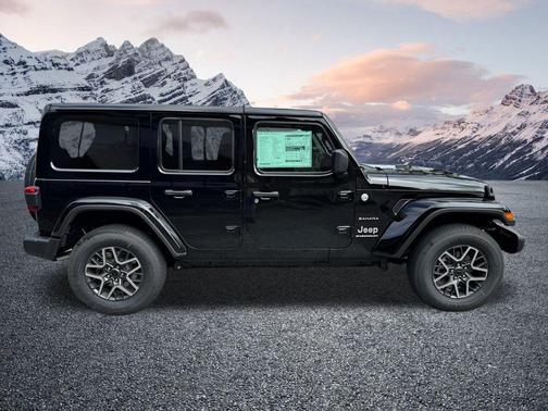 Black Clearcoat 2024 Jeep Wrangler 4-Door Sahara 4x4