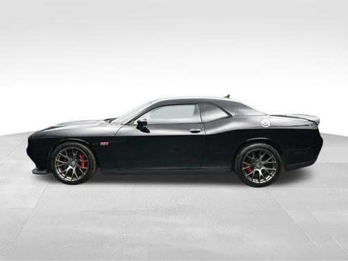 Pitch Black Clearcoat 2015 Dodge Challenger SRT 392