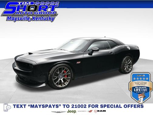 Pitch Black Clearcoat 2015 Dodge Challenger SRT 392
