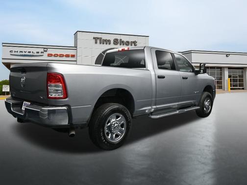Billet Silver Metallic Clearcoat 2024 RAM 2500 Big Horn Crew Cab 4x4 6'4' Box