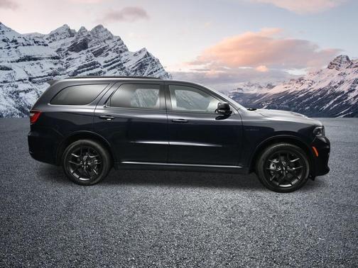Night Moves 2026 Dodge Durango GT Premium AWD HEMI V8