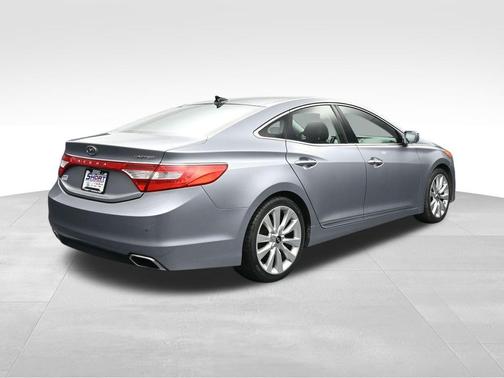 Pewter Gray Metallic 2016 Hyundai Azera Limited