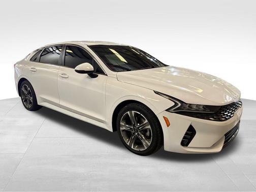 2022 Kia K5 LXS