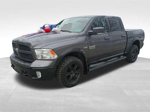 2017 RAM 1500 SLT