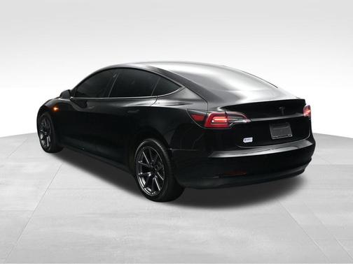 2020 Tesla Model 3 Standard Range