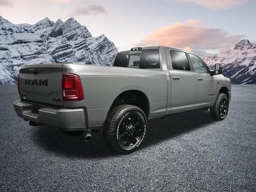 Ceramic Gray Clearcoat 2026 RAM 2500 Laramie Crew Cab 4x4 6'4' Box