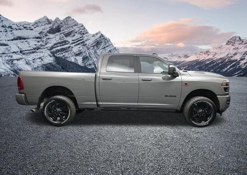 Ceramic Gray Clearcoat 2026 RAM 2500 Laramie Crew Cab 4x4 6'4' Box