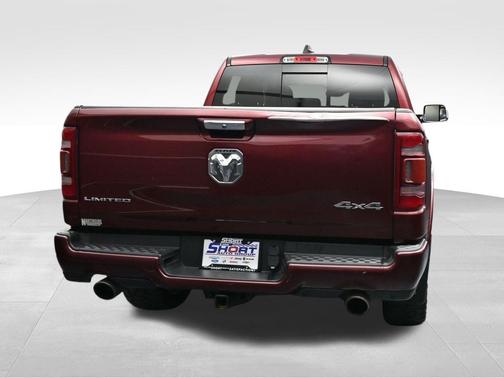 Delmonico Red Pearlcoat 2019 RAM 1500 Limited