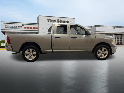 2024 RAM 1500 Classic SLT