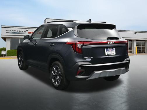 Gravity Gray 2024 Kia Seltos S