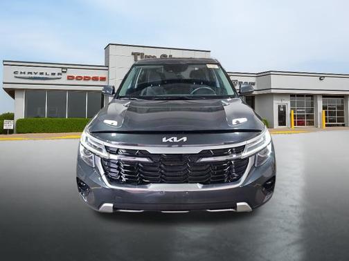 Gravity Gray 2024 Kia Seltos S