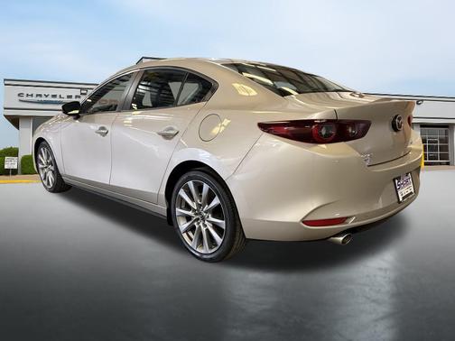 2024 Mazda Mazda3 FWD w/Preferred Package