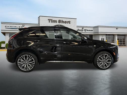 2024 Cadillac XT4 Sport