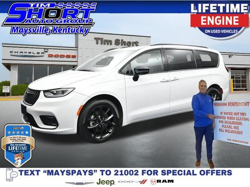 Bright White Clearcoat 2024 Chrysler Pacifica Limited