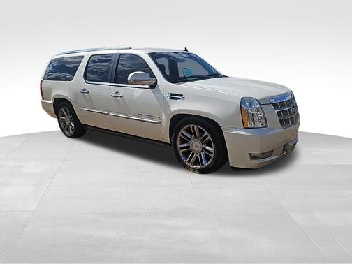 2013 Cadillac Escalade ESV Platinum Edition