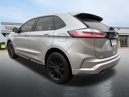 2022 Ford Edge ST Line