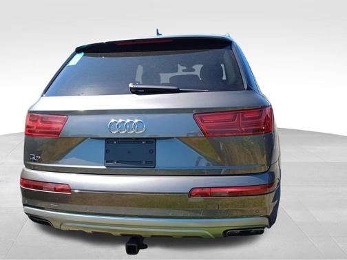2019 Audi Q7 55 Premium