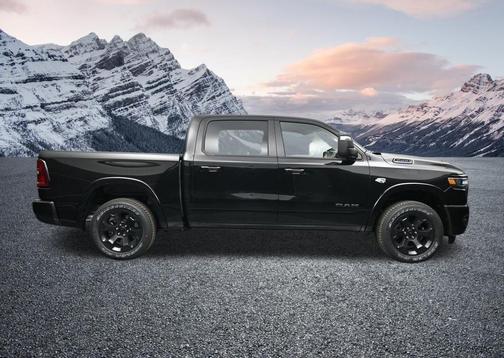Diamond Black Crystal Pearlcoat 2026 RAM 1500 Big Horn/Lone Star