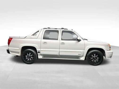 Silver Birch Metallic 2005 Chevrolet Avalanche 1500 Z71