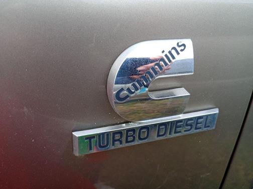 2006 Dodge Ram 2500 SLT/TRX