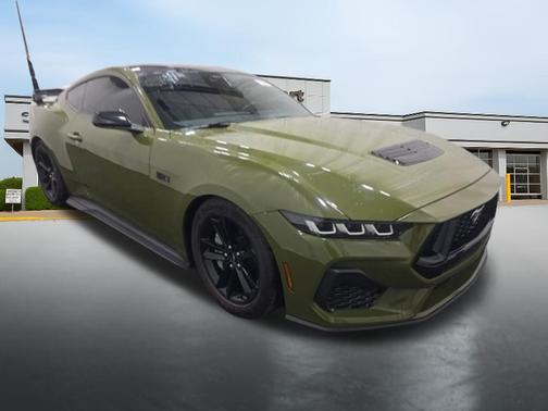 Iconic Silver Metallic 2024 Ford Mustang GT