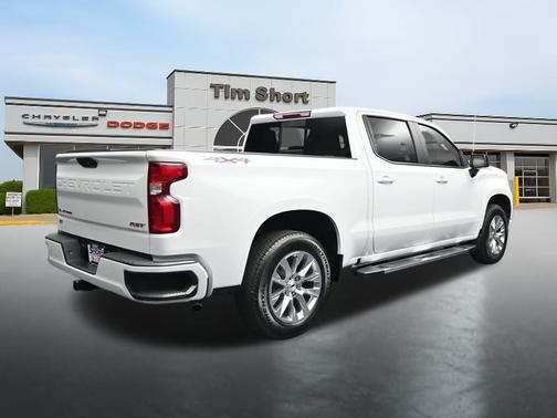 Summit White 2025 Chevrolet Silverado 1500 RST