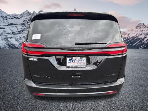 2026 Chrysler Pacifica Limited