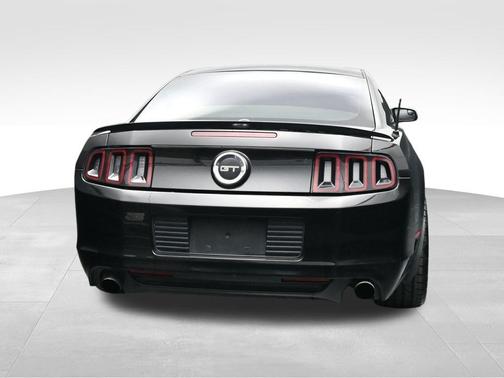 Black 2013 Ford Mustang GT Premium