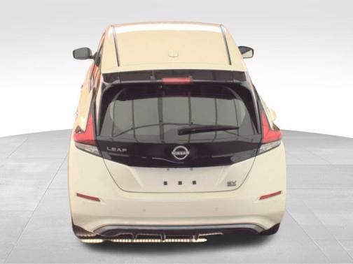 2023 Nissan Leaf SV PLUS 60 kWh