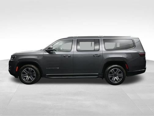 Baltic Gray Metallic Clearcoat 2024 Jeep Wagoneer L Series II 4x4