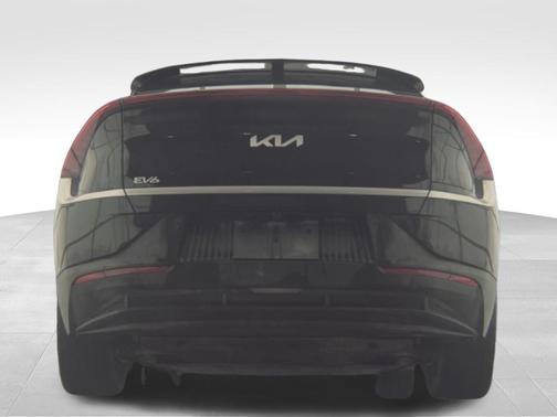 Aurora Black Pearl 2024 Kia EV6 Light Long Range