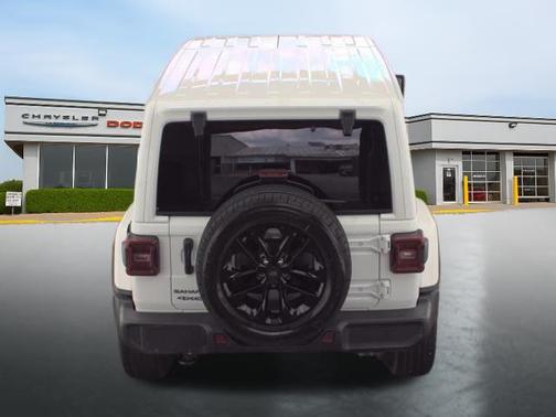Bright White Clearcoat 2025 Jeep Wrangler 4xe Sahara