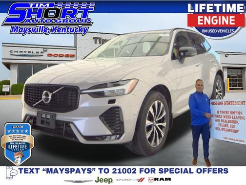 Silver Dawn Metallic 2023 Volvo XC60 B5 Plus Dark Theme