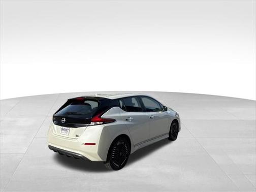 2023 Nissan Leaf SV PLUS 60 kWh
